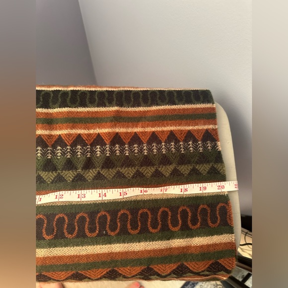 Wide Bohemian acrylic scarf wrap made in Korea geometric orange and green - Picture 7 of 9